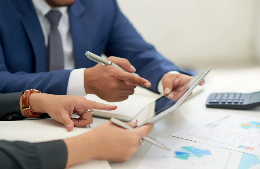 From Saving to Investing: How to Build Wealth in 2025 and Be - 多多28